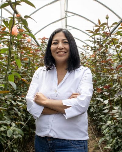 SOLA ADELA (1) (1)