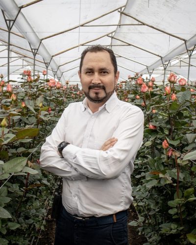 TERAN LUIS JOYGARDENS